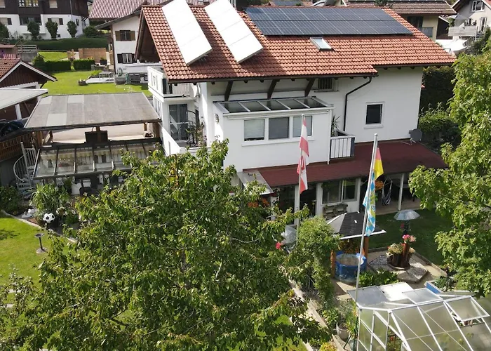 Ferienwohnung-holzer-feng-shui * Rettenberg